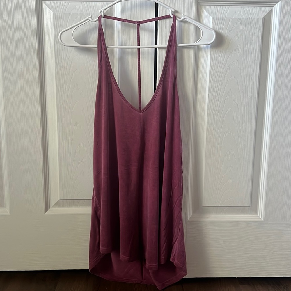 Women’s/Girls large faded magenta pink tank with open back detailing. Z Supply.